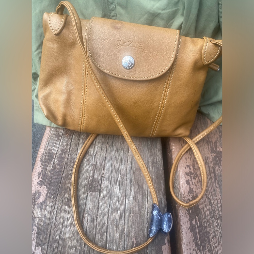 LONGCHAMP Frm ROMANIA TAN GENUINE LAMBSKIN LEATHER ELEGANT CROSSBODY Bag RARE